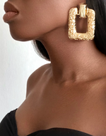 Carregar imagem no visualizador da galeria, MANSOURA Vintage Gold Stud Earrings
