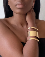 Carregar imagem no visualizador da galeria, ESNA Smooth Gold Open Bangle Cuff
