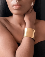 Afbeelding in Gallery-weergave laden, ÉLA Smooth Bangle Cuff Bracelet Gold
