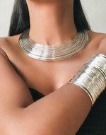 Carregar imagem no visualizador da galeria, GODDESS Silver Bamboo Choker Necklace &amp; Bracelet Set
