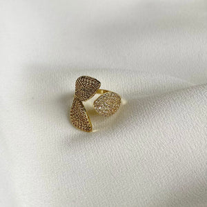 TRUE HAVEN Leaves Jewel Ring Gold - Adjustable