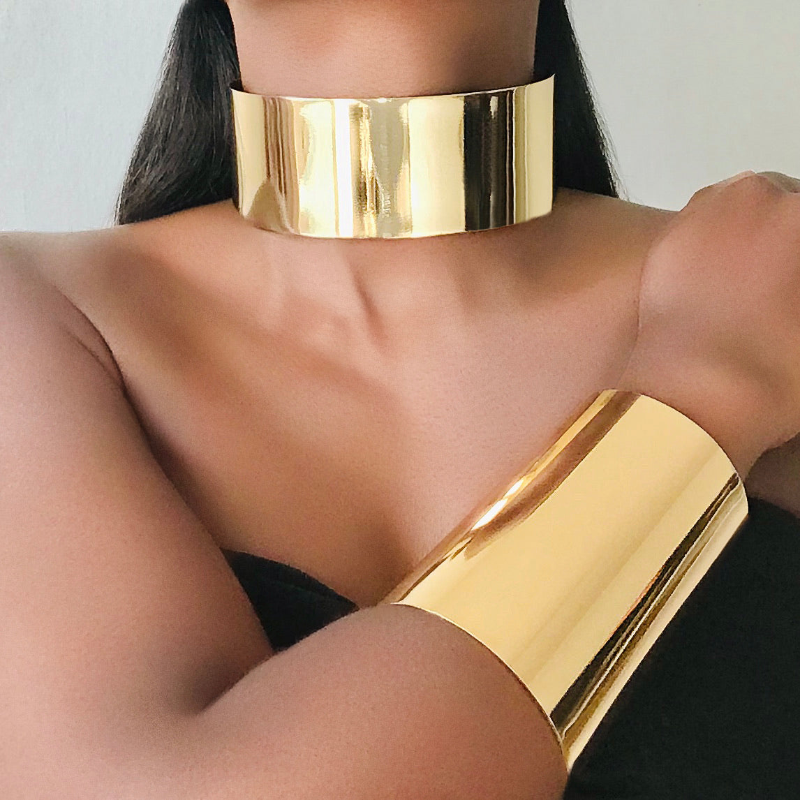 CLEOPATRA Statement Gold Choker & Bracelet Manchette Set